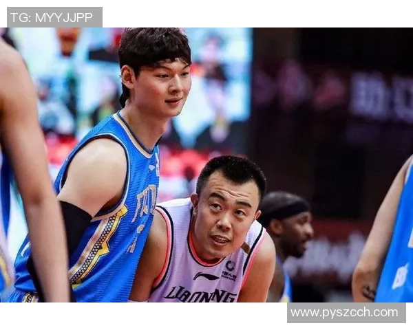 重庆篮球队强势领跑精英赛积分榜积分高达82分引发关注